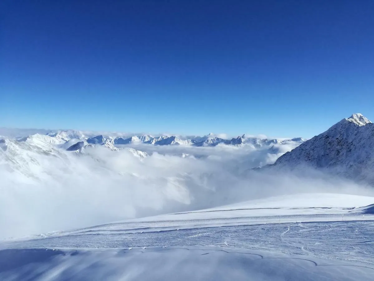 Alpengasthof Gruener Sölden Hotell